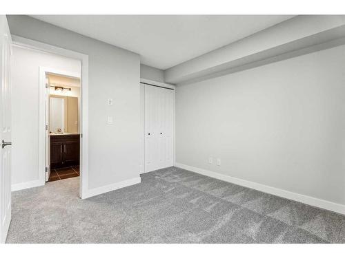 427-355 Taralake Way Ne, Calgary, AB - Indoor Photo Showing Other Room