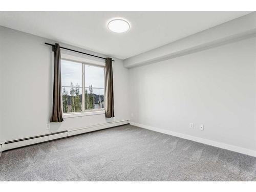 427-355 Taralake Way Ne, Calgary, AB - Indoor Photo Showing Other Room