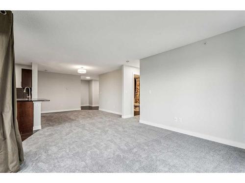 427-355 Taralake Way Ne, Calgary, AB - Indoor Photo Showing Other Room