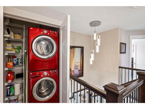1416 Russell Road Ne, Calgary, AB - Indoor Photo Showing Laundry Room