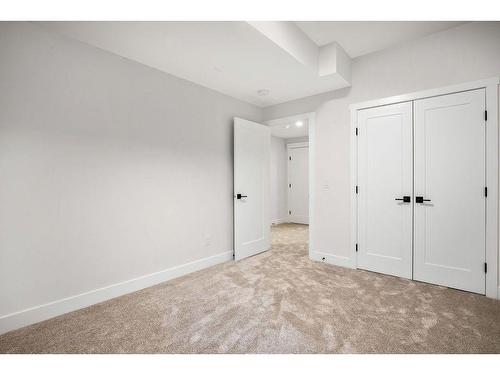 3112 14 Avenue Sw, Calgary, AB - Indoor Photo Showing Other Room