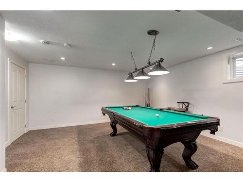 68 Prestwick Cove Se, Calgary, AB - Indoor Photo Showing Other Room