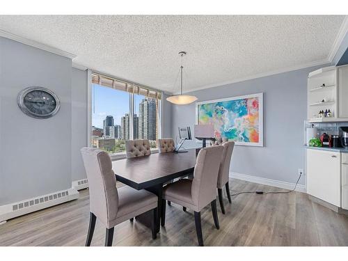 1150-1001 13 Avenue Sw, Calgary, AB - Indoor Photo Showing Dining Room