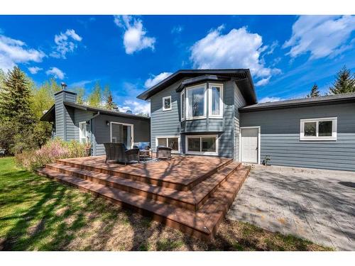 19 Dry Creek Bay, Airdrie, AB - Outdoor