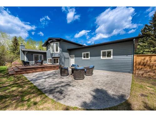 19 Dry Creek Bay, Airdrie, AB - Outdoor With Exterior