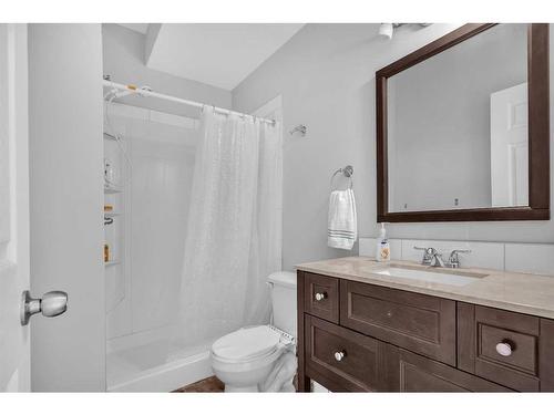 127 Kincora Heath Nw, Calgary, AB - Indoor Photo Showing Bathroom