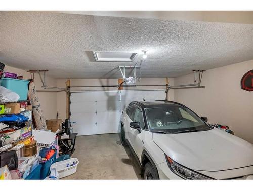 127 Kincora Heath Nw, Calgary, AB - Indoor Photo Showing Garage