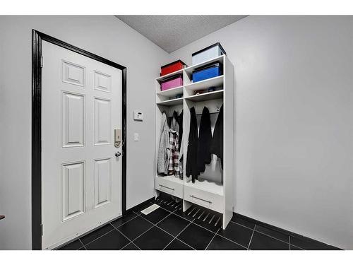 26 Chaparral Valley Green Se, Calgary, AB - Indoor Photo Showing Other Room