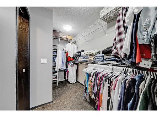 26 Chaparral Valley Green Se, Calgary, AB - Indoor With Storage