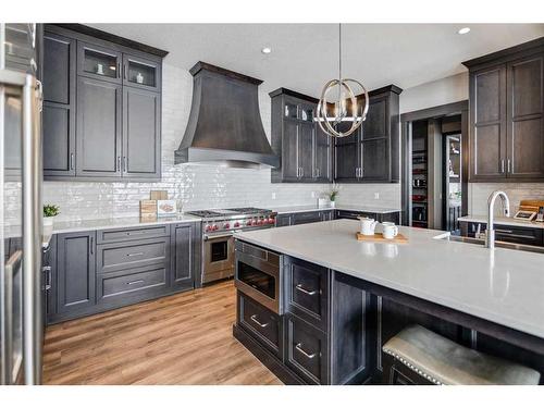 13 Spyglass Point, Rural Rocky View County, AB - Indoor Photo Showing Kitchen With Upgraded Kitchen