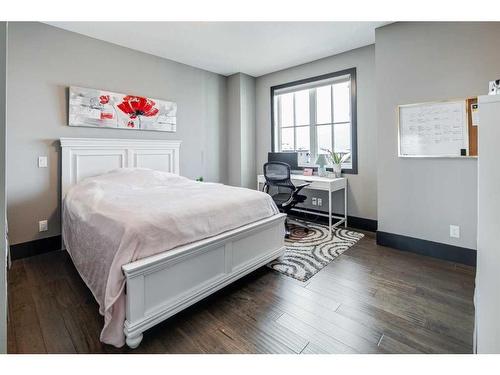 13 Spyglass Point, Rural Rocky View County, AB - Indoor Photo Showing Bedroom