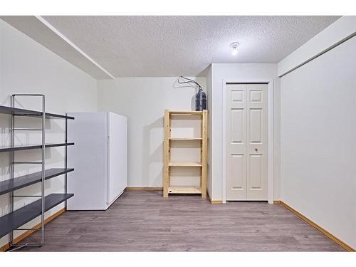 843 Harvest Hills Drive Ne, Calgary, AB - Indoor Photo Showing Other Room
