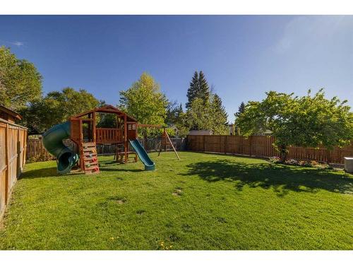 5263 Bannerman Drive Nw, Calgary, AB - Outdoor With Backyard