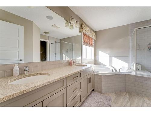 155 Kinniburgh Road, Chestermere, AB - Indoor Photo Showing Bathroom