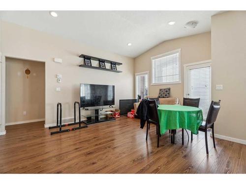 322-2400 Ravenswood View Se, Airdrie, AB - Indoor