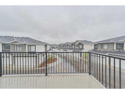 31 Crestbrook Drive Sw, Calgary, AB - Outdoor With Balcony