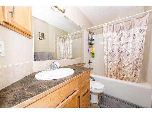 275 Taralake Terrace Ne, Calgary, AB - Indoor Photo Showing Bathroom
