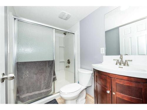 275 Taralake Terrace Ne, Calgary, AB - Indoor Photo Showing Bathroom
