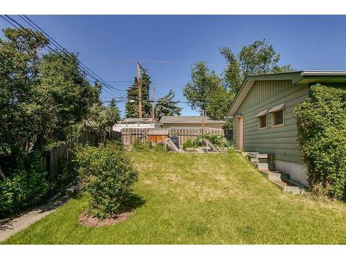 4747 Nipawin Crescent Nw, Calgary, AB - Outdoor With Deck Patio Veranda