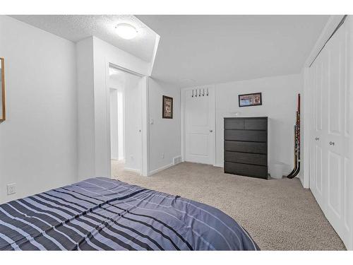 43 Walden Court Se, Calgary, AB - Indoor Photo Showing Bedroom