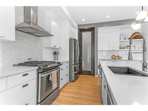 43 Walden Court Se, Calgary, AB - Indoor Photo Showing Kitchen With Stainless Steel Kitchen With Upgraded Kitchen