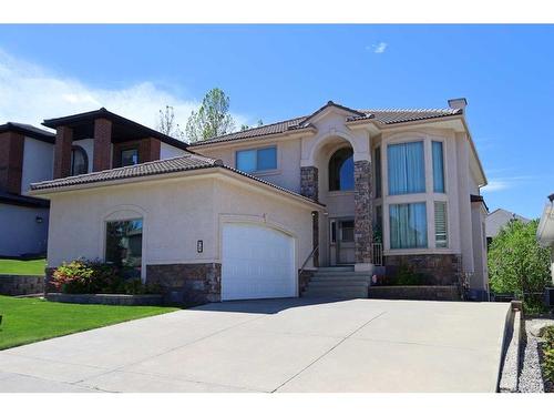 51 Hamptons Close Nw, Calgary, AB - Outdoor With Facade