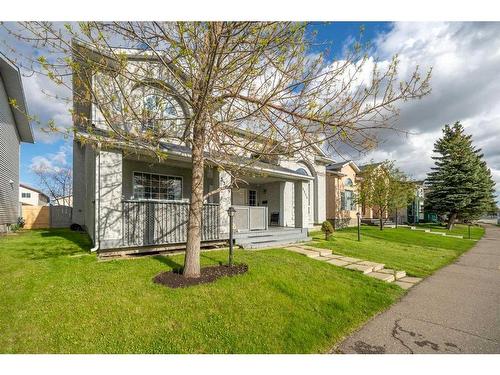 3339 Catalina Boulevard Ne, Calgary, AB - Outdoor