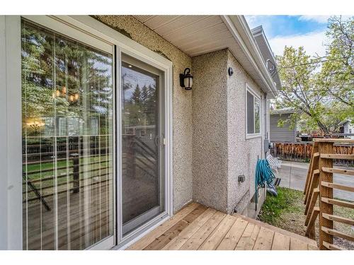 3832 Varsity Drive Nw, Calgary, AB - Outdoor With Deck Patio Veranda With Exterior