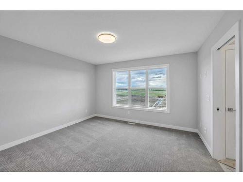 733 Carrington Boulevard, Calgary, AB - Indoor Photo Showing Other Room