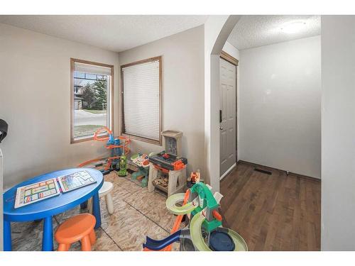 530 Chaparral Drive Se, Calgary, AB - Indoor Photo Showing Other Room