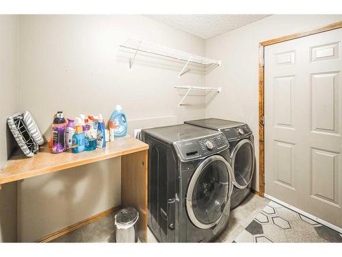 530 Chaparral Drive Se, Calgary, AB - Indoor Photo Showing Laundry Room