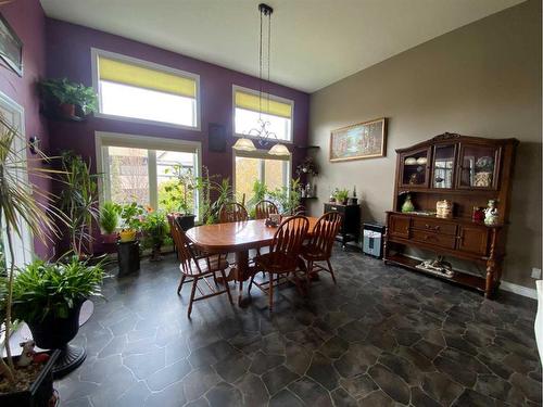 79 Harrison Green, Olds, AB - Indoor Photo Showing Dining Room