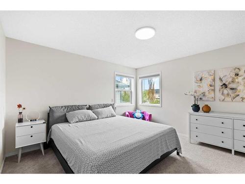 164 Cranfield Park Se, Calgary, AB - Indoor Photo Showing Bedroom