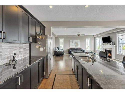 177 Cityscape Gardens Ne, Calgary, AB - Indoor Photo Showing Kitchen With Double Sink With Upgraded Kitchen