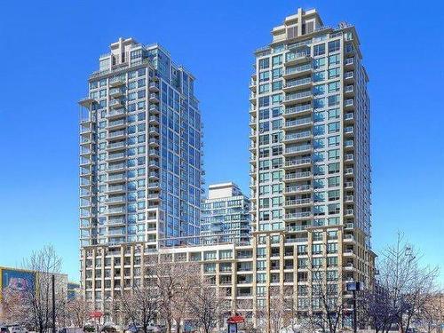 560-222 Riverfront Avenue Sw, Calgary, AB - Outdoor With Balcony With Facade