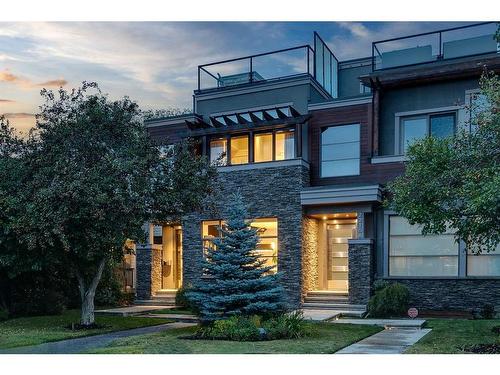 2216B 3 Avenue Nw, Calgary, AB - Outdoor With Facade