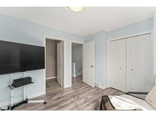 75 New Brighton Point Se, Calgary, AB - Indoor Photo Showing Bedroom