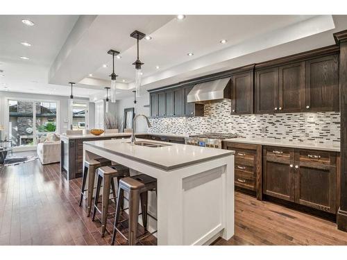 2528 2 Avenue Nw, Calgary, AB - Indoor Photo Showing Kitchen With Double Sink With Upgraded Kitchen