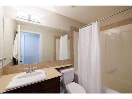 59 Tuscany Glen Place Nw, Calgary, AB - Indoor Photo Showing Bathroom