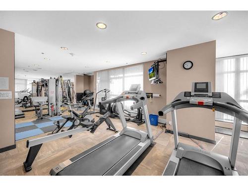 #2301-650 10 Street Sw, Calgary, AB - Indoor Photo Showing Gym Room
