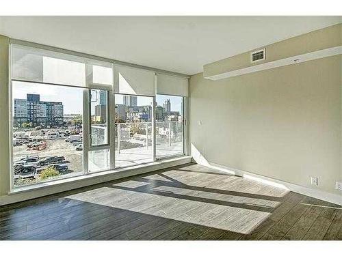 305-560 6 Avenue Se, Calgary, AB - Indoor Photo Showing Other Room