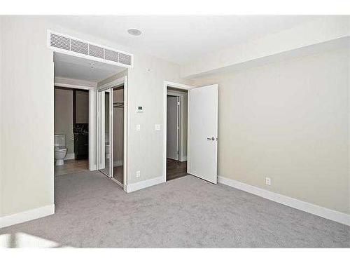305-560 6 Avenue Se, Calgary, AB - Indoor Photo Showing Other Room