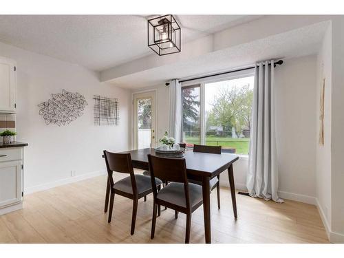 82 Riverbend Drive Se, Calgary, AB - Indoor Photo Showing Dining Room