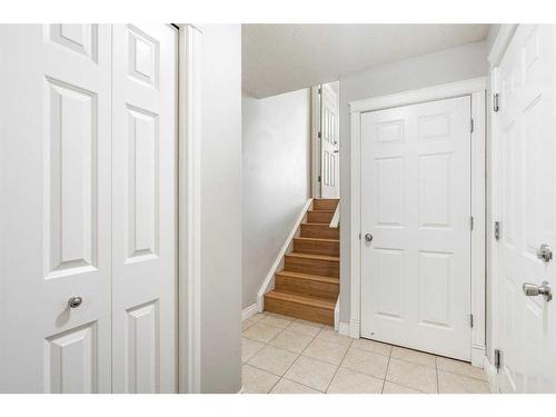 54 Dover Mews Se, Calgary, AB - Indoor Photo Showing Other Room