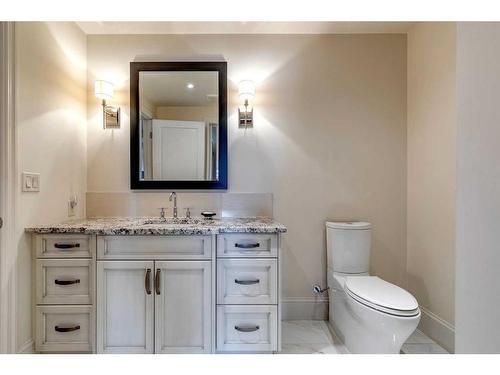 106-201 Quarry Way Se, Calgary, AB - Indoor Photo Showing Bathroom