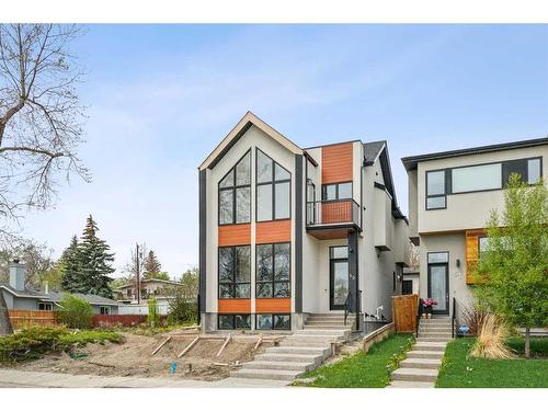 49 Hounslow Drive Nw, Calgary, AB - Outdoor With Facade