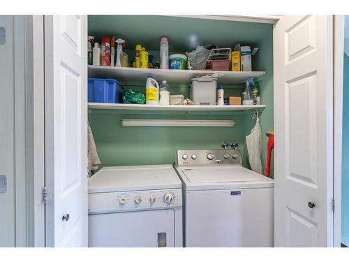 127 Rundleview Drive Ne, Calgary, AB - Indoor Photo Showing Laundry Room