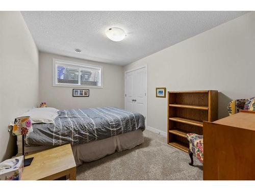 18 Violet Close, Olds, AB - Indoor Photo Showing Bedroom