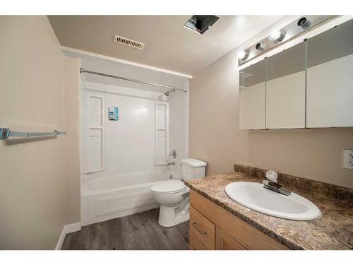 244 Citadel Way Nw, Calgary, AB - Indoor Photo Showing Bathroom