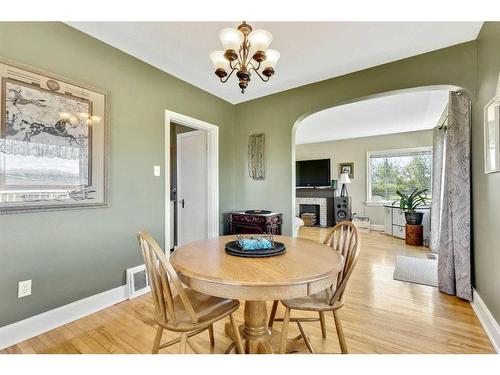 14 594 Avenue West, Rural Foothills County, AB - Indoor Photo Showing Dining Room